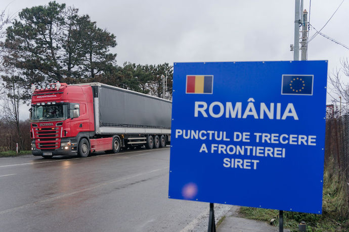 Румунська влада досягнула домовленості з фермерами, які блокують кордон з Україною