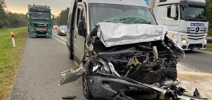 Автобус з українцями втрапив у ДТП у Польщі. П'ятеро травмованих