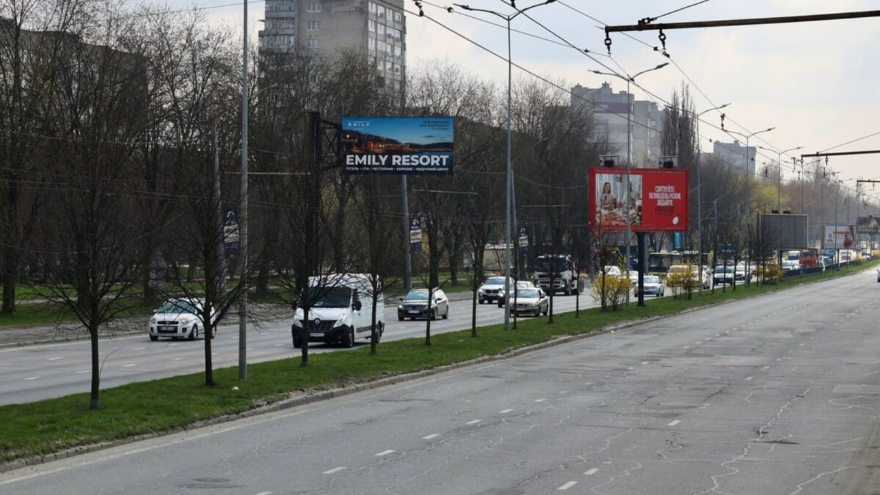 Одну з найбільших вулиць Львова перекриють: Яка причина