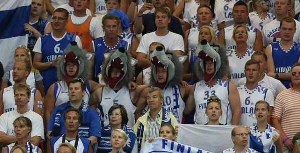 За Фінляндію, проти Росії. Фан-фестиваль до Євро-2020 запрошує у фінську сауну