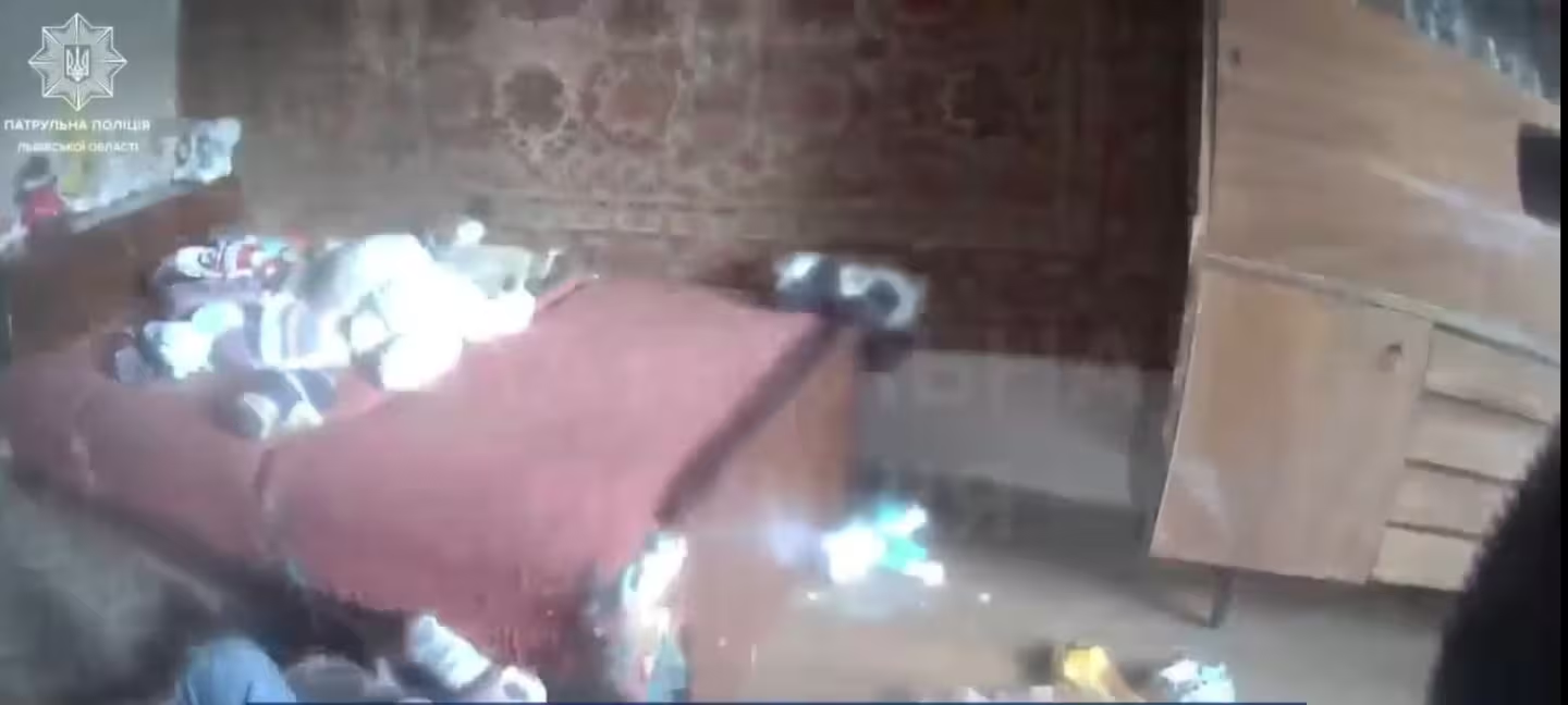 У Львові патрульні врятували жінку: що сталося