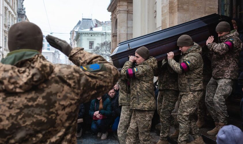 Завтра у Львові прощатимуться з трьома загиблими Героями (фото)
