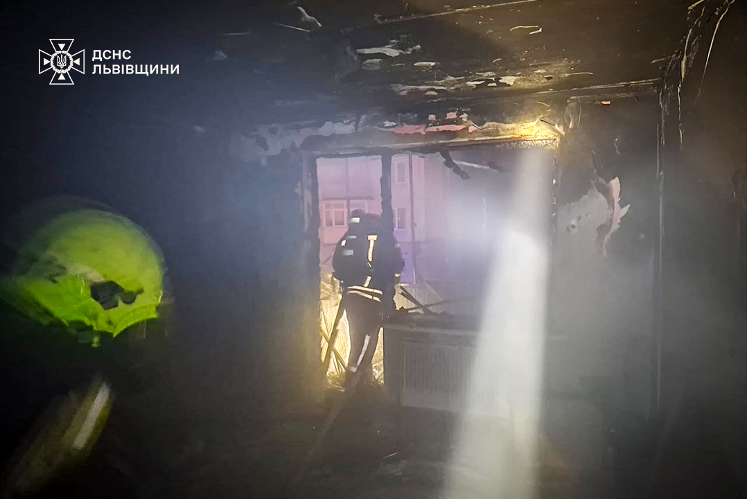 У Самборі за ніч сталося дві пожежі в житлових будинках