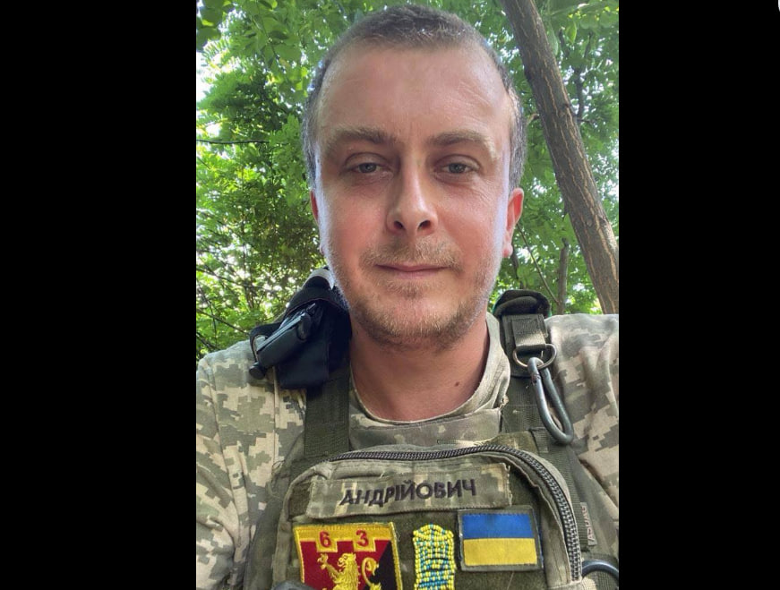 Воїн зі Львівщини помер в лікарні під час операції. Минулоріч на війні загинув його рідний брат