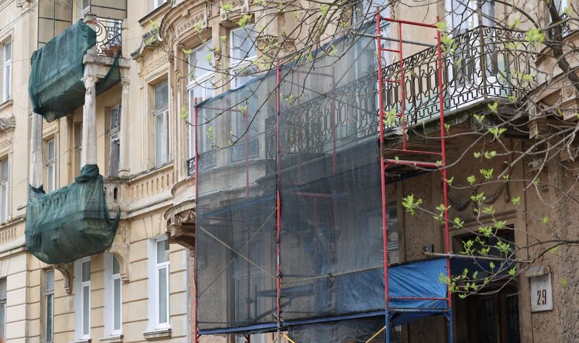 У Львові планують відремонтувати понад 100 балконів