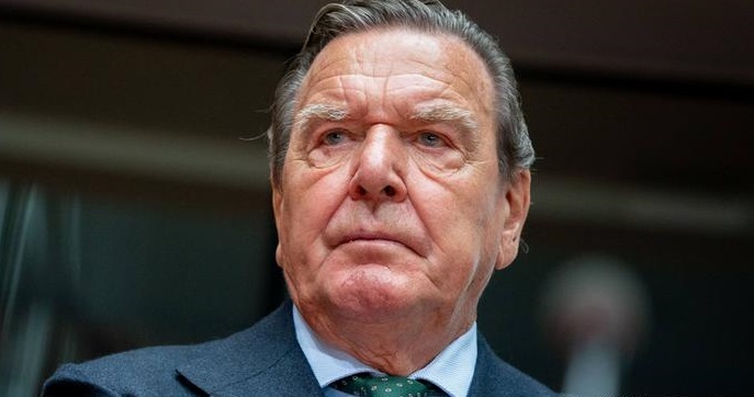 В Німеччині вимагають виключити проросійського Шредера з партії СДПН