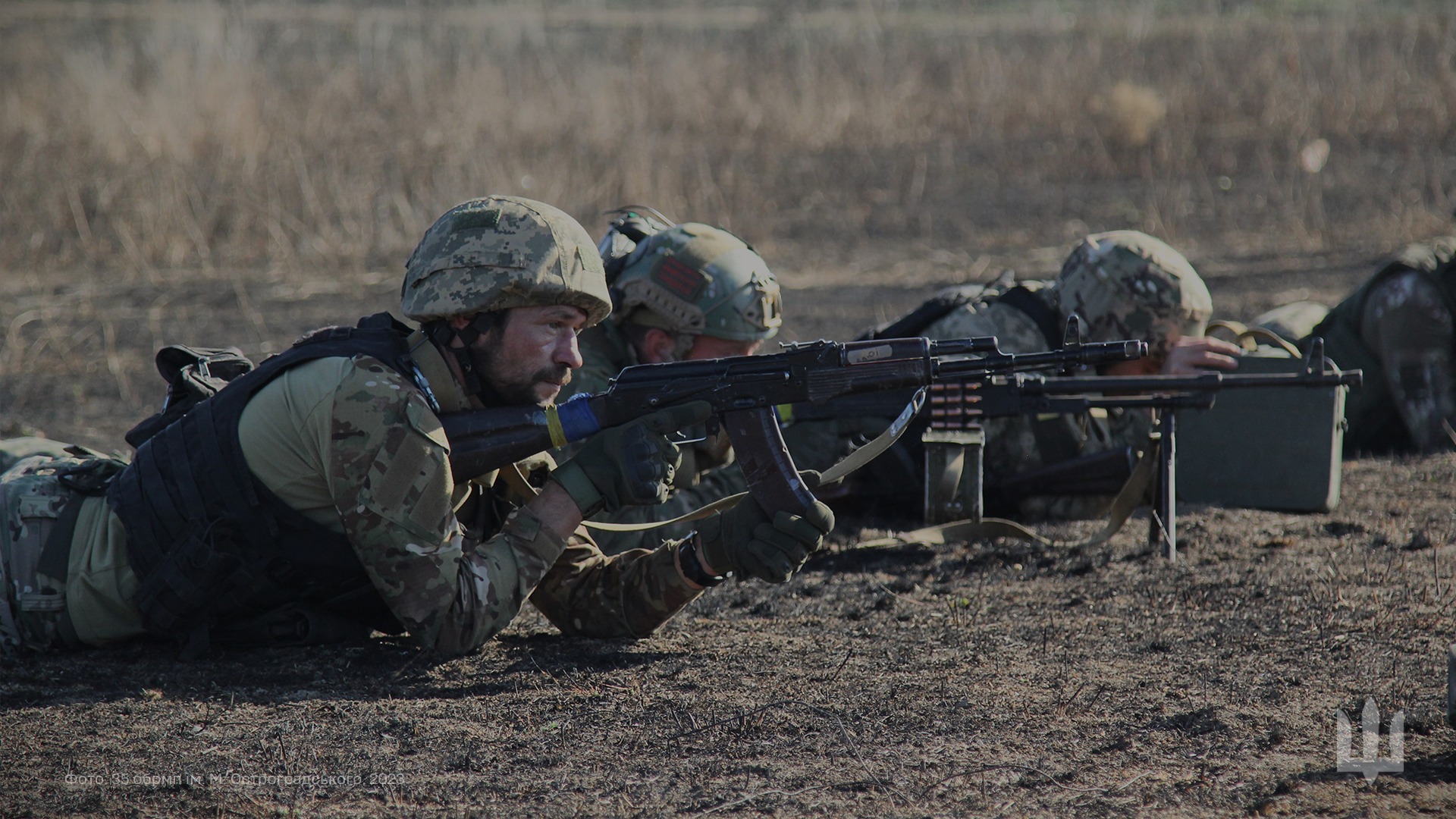 Сили оборони відбили десятки атак, знищили 3 системи ППО і "Солнцепьок", - Генштаб
