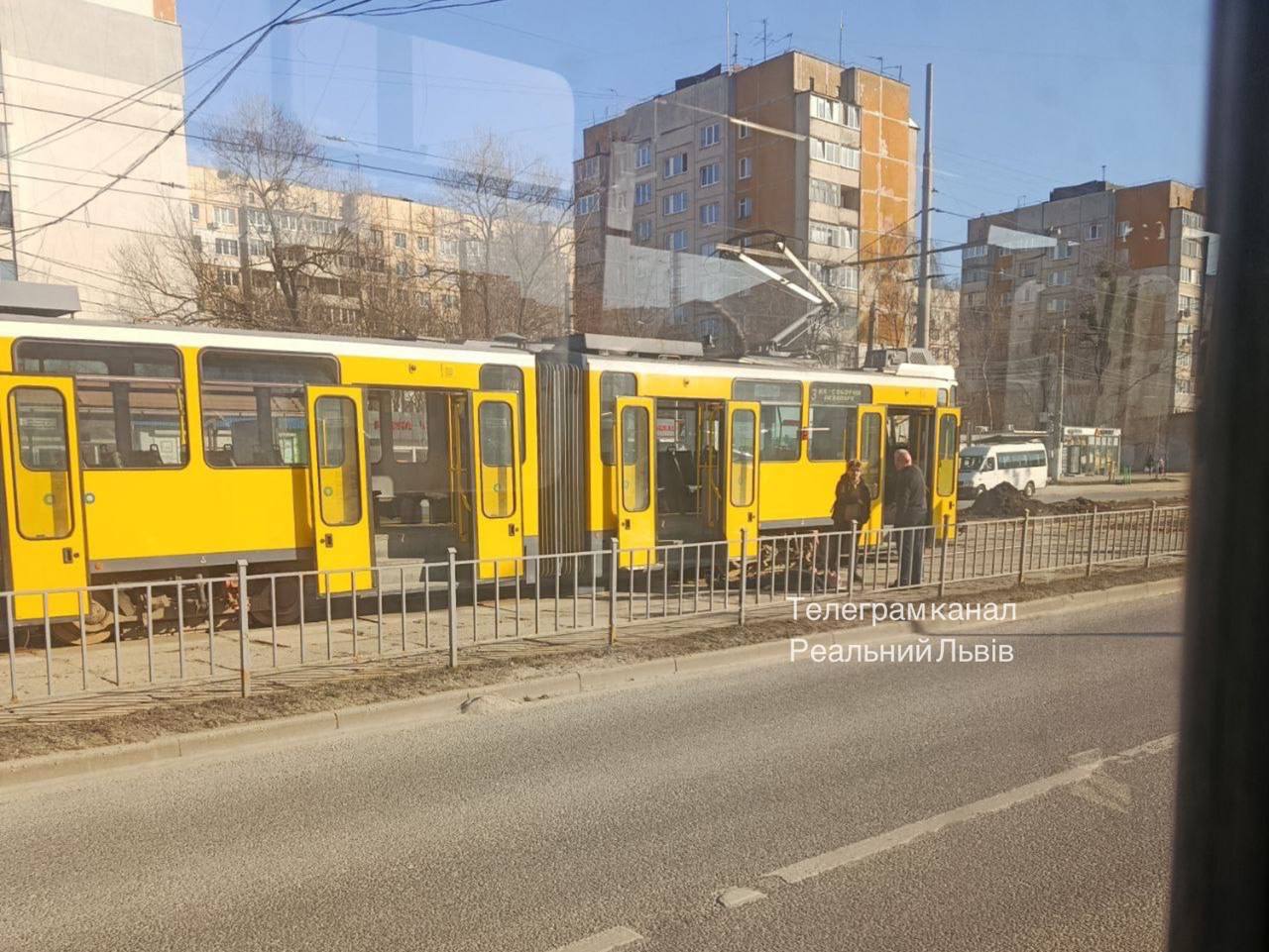 У Львові біля аквапарку виявили тіло людини