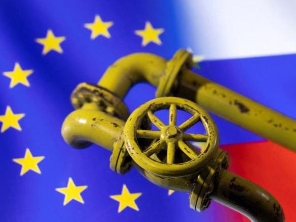 ЄС наступного тижня може схвалити нафтове ембарго проти РФ – ЗМІ