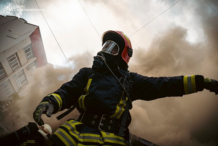 Вночі ворог атакував Хмельниччину: влада повідомила про наслідки
