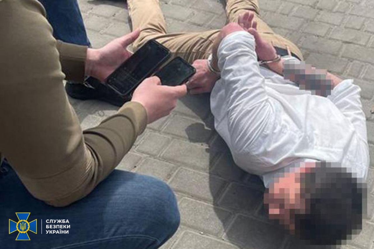 СБУ схопила трьох агентів, які шпигували за "центрами ухвалення рішень"
