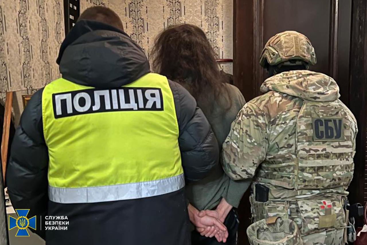 У Дніпрі затримали чоловіка, який ймовірно підірвав вибухівку біля приміщення ТЦК