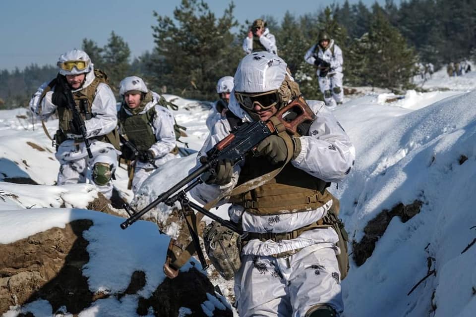 Росіяни ведуть наступ на 5 напрямках. Генштаб