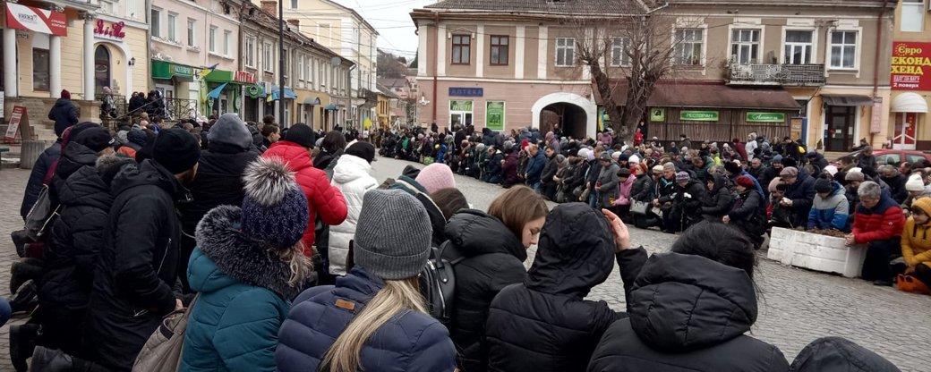 На Тернопільщині попрощалися з Героєм України Віталієм Скакуном