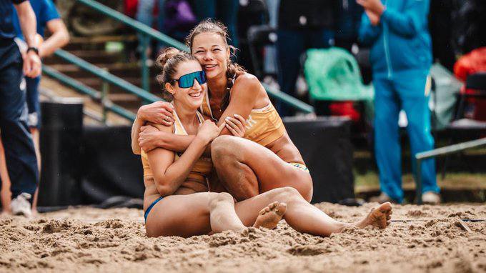 Історичне "золото": Україна вперше виграла чемпіонат Європи з пляжного волейболу
