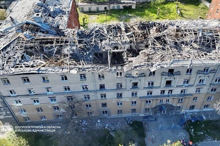 Росія ракетами вдарила по Дніпру: є загиблий і постраждалі (ФОТО, ВІДЕО)