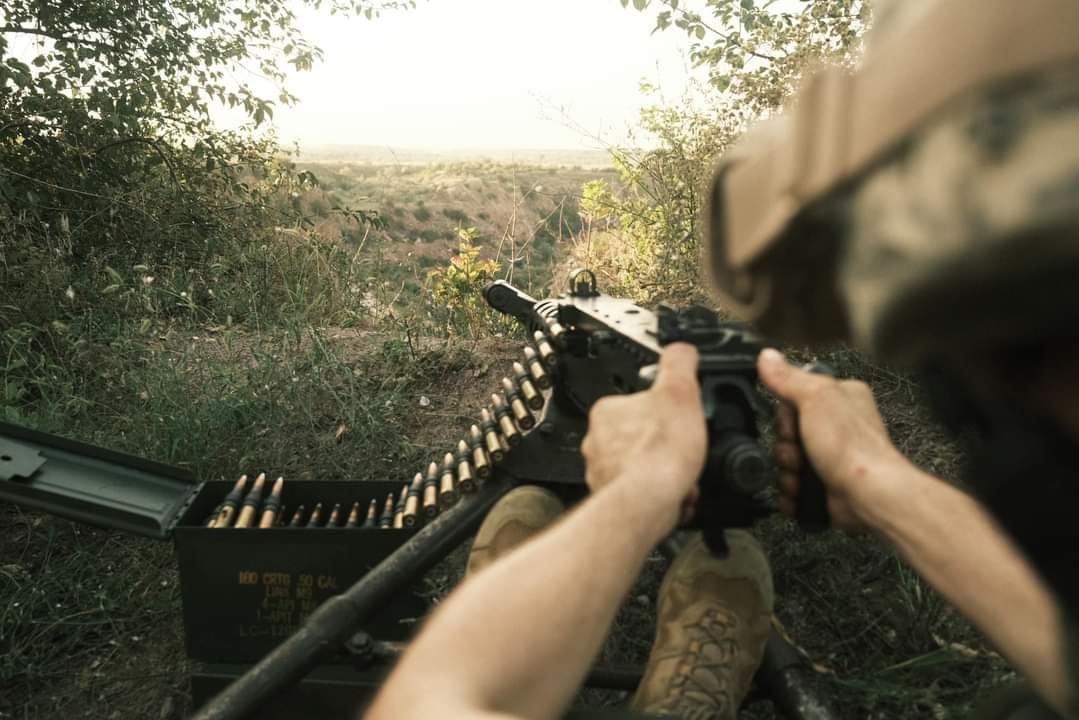 Росіяни атакували на шести напрямках, відбулось більше 70 боєзіткнень. Генштаб