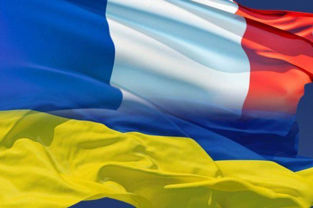 Франція створює альянс країн, готових розмістити свої війська в Україні, – Politico