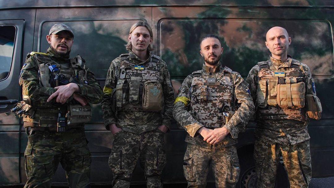 Гурт "Антитіла" присвятив свою пісню "У книжках" вбитим на війні батькам