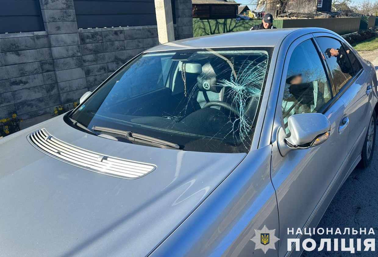 На Львівщині водій Mercedes-Benz збив 36-річного пішохода