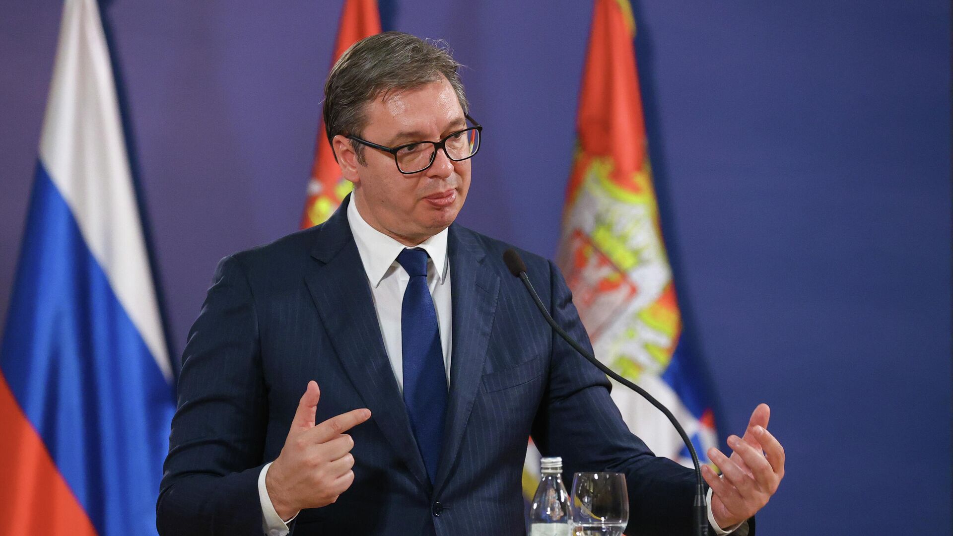 Президент Сербії привів армію у найвищу бойову готовність через ситуацію в Косово