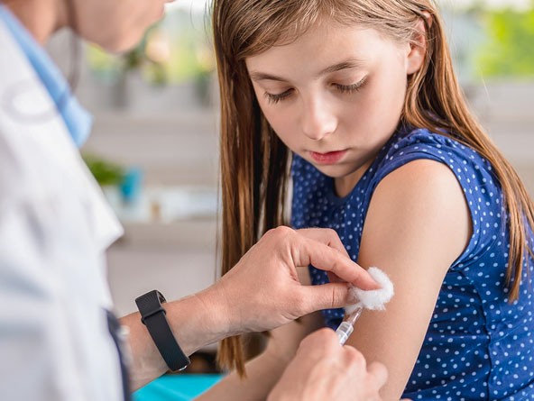 В Україні 70 тис дітей щеплені від COVID-19. Як вакцинувати дитину