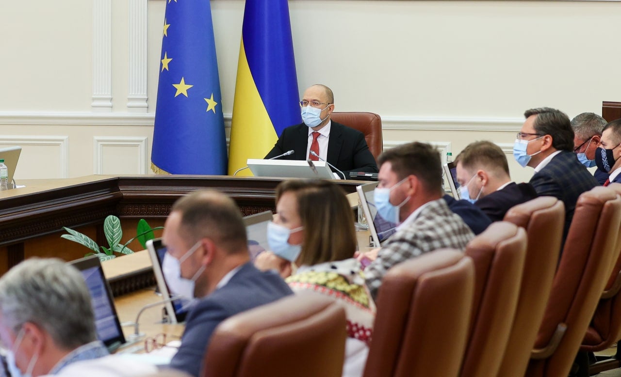 Але не для всіх. Кабмін зменшив ціну на електроенергію для населення до 1,44 грн/кВт