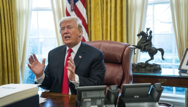 Трамп проводить телефонну розмову з Путіним: перші подробиці