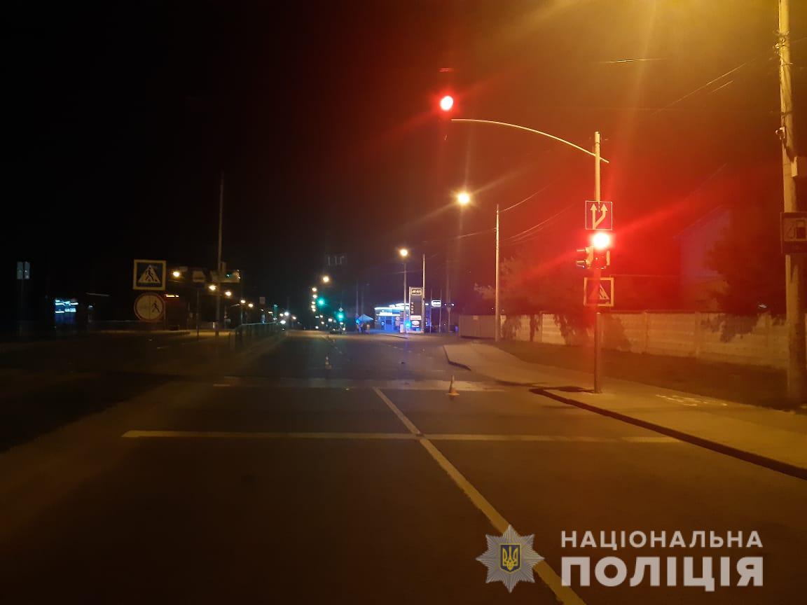 У Львові після зіткнення з автом в реанімації опинився 26-річний водій електросамоката