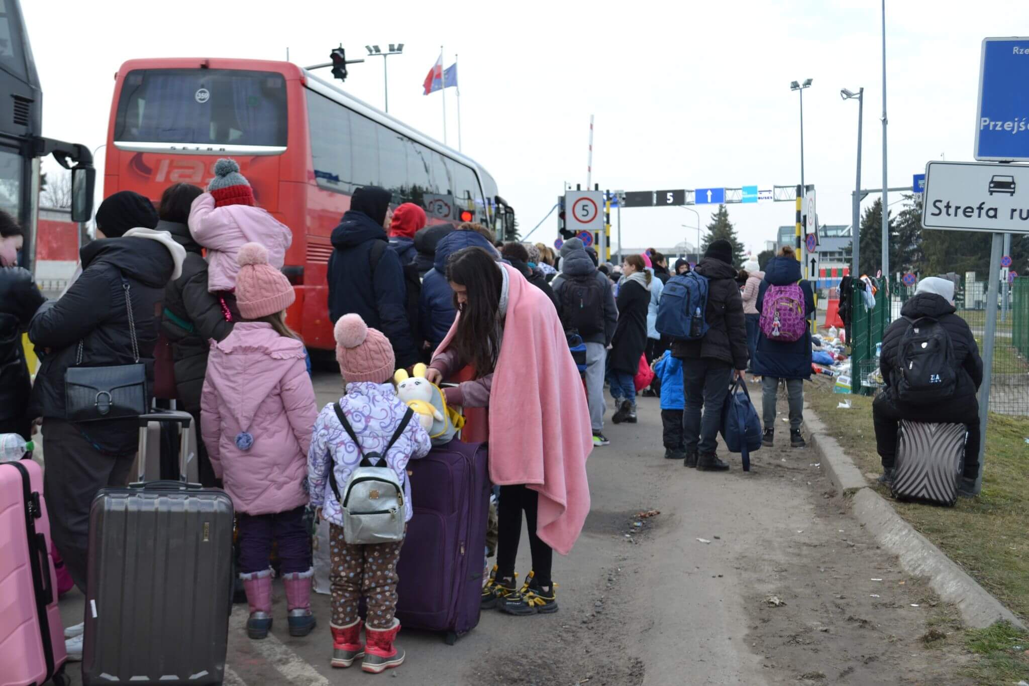 З Донецької області виїхало три чверті населення