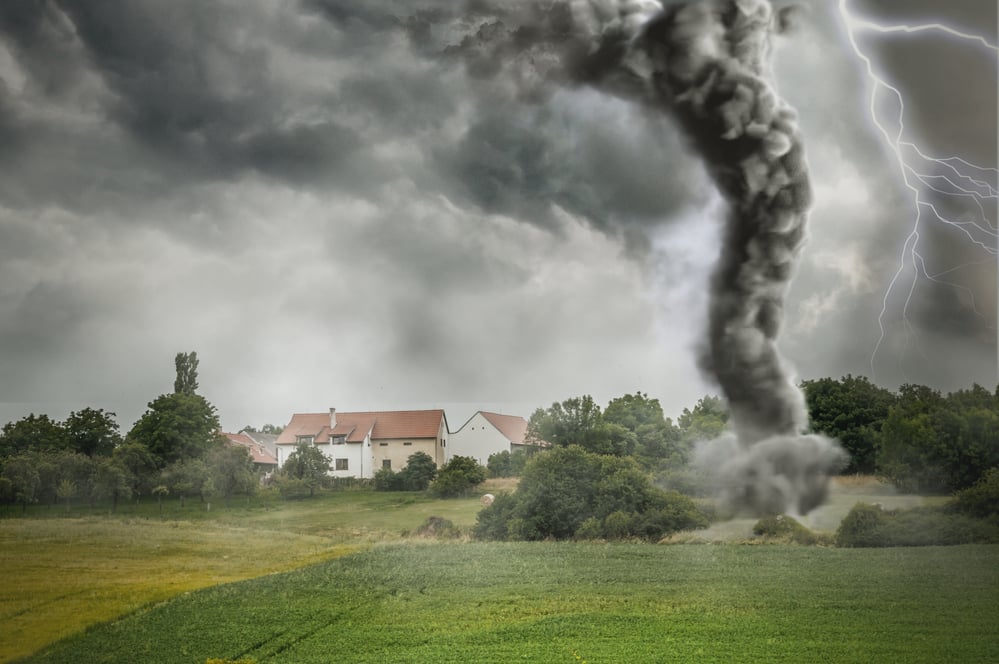 На Львівщині зафіксували смерч