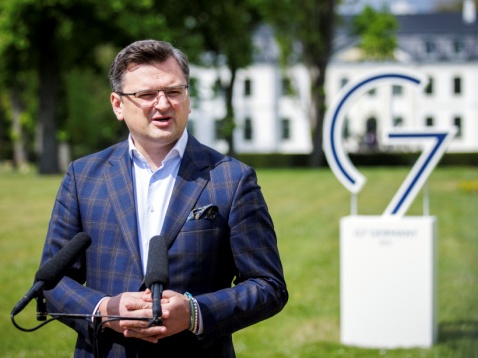 Кулеба закликав G7 до конфіскації активів Росії для відбудови України