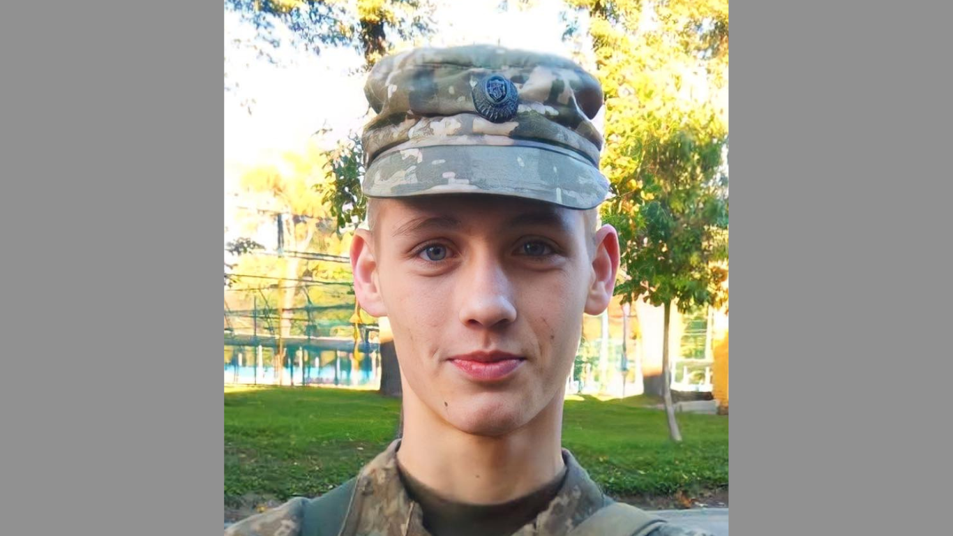 Львів прощається із 27-річним десантником 80-ї бригади