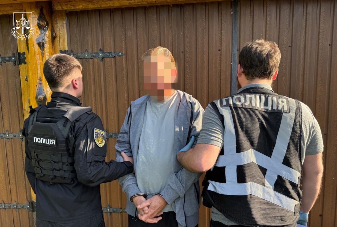 На Київщині затримали американця, якого 33 роки розшукували за сексуальні злочини проти дітей (фото)