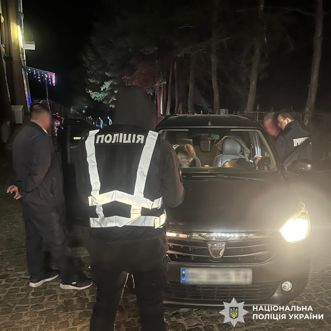 На Львівщині затримали організатора схеми для ухилянтів