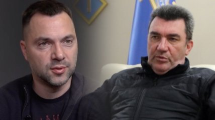 Пиз#іти українською: Арестович "наїхав" на Данілова за звинувачення у роботі на ФСБ