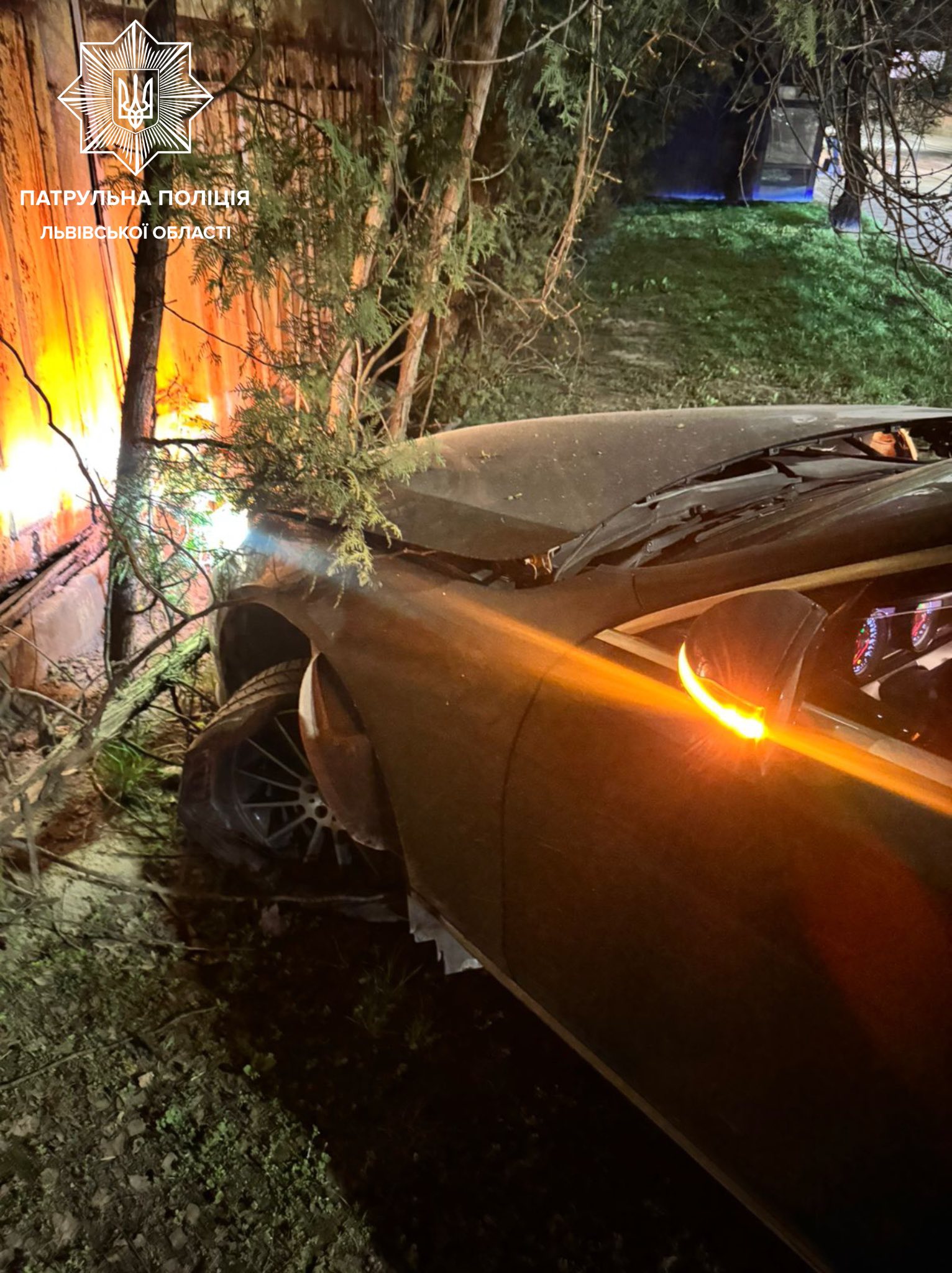 Вночі у Львові чоловік втікав від поліції: з'явилися фото з погоні