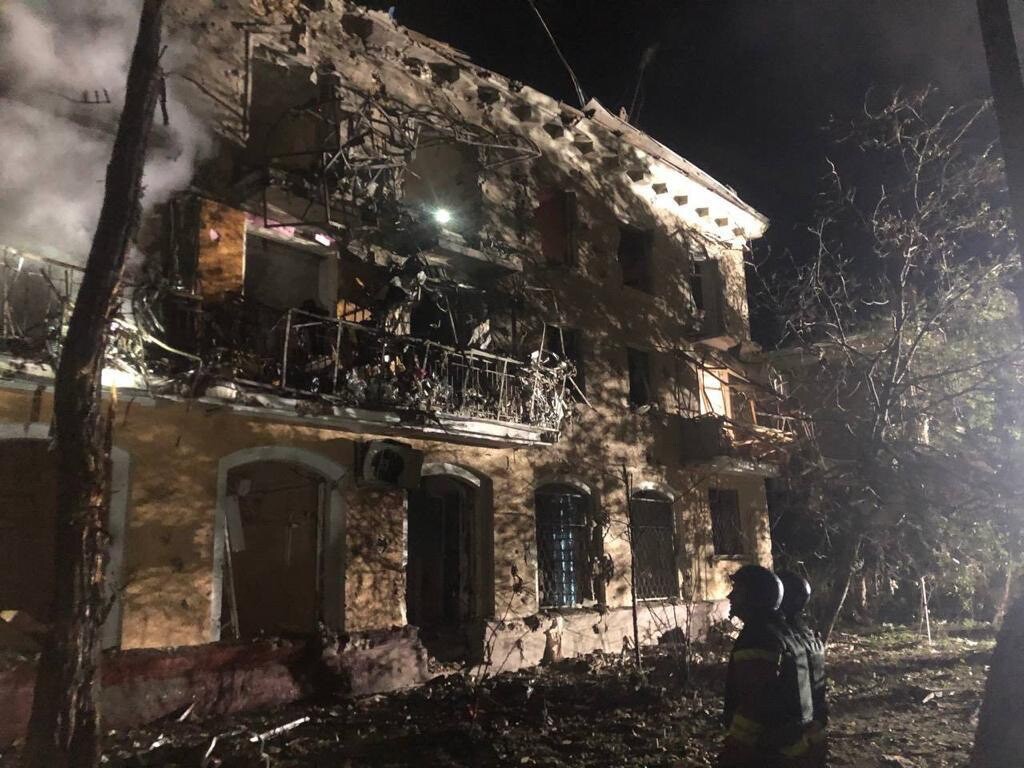 Обстріл Запоріжжя. Окупанти гатили по різних районах міста