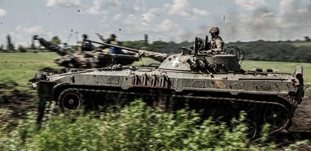 Тривають важкі бої на чотирьох напрямках, - Генштаб