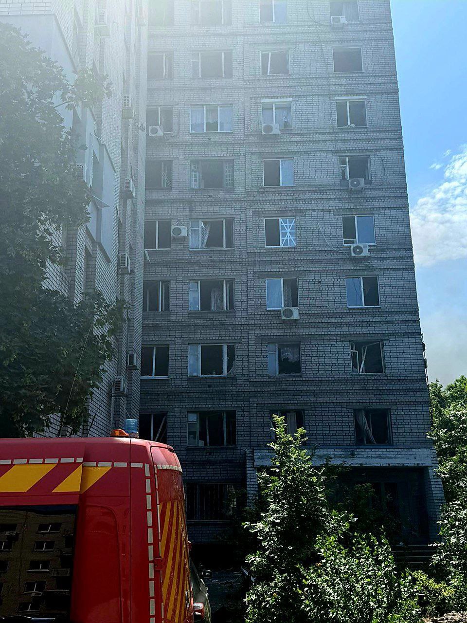 Вибухи у Дніпрі: є загиблі та постраждалі