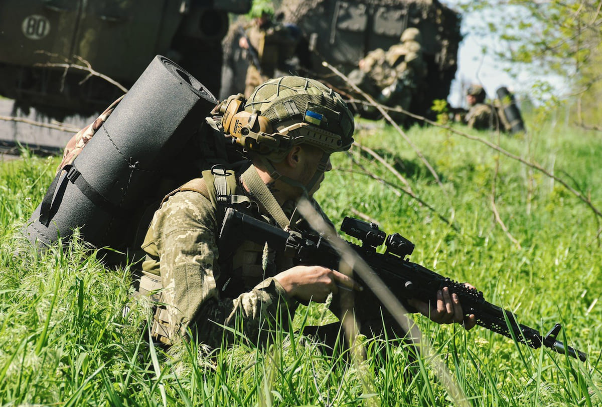 Просування більше кілометра. В Міноборони розповіли, як проходить контрнаступ