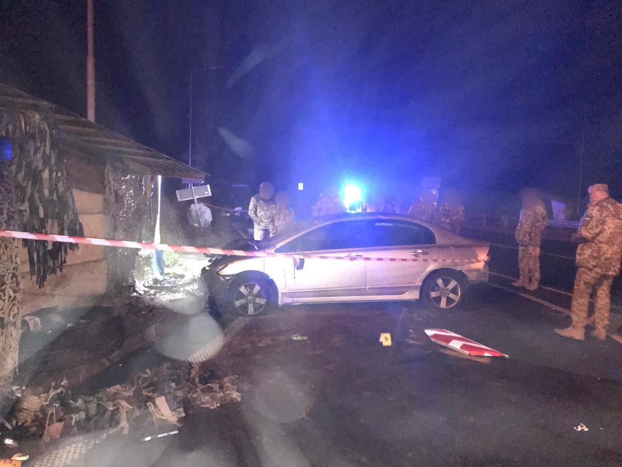 Водія, який збив на смерть військовослужбовця на блокпосту в Києві, арештували