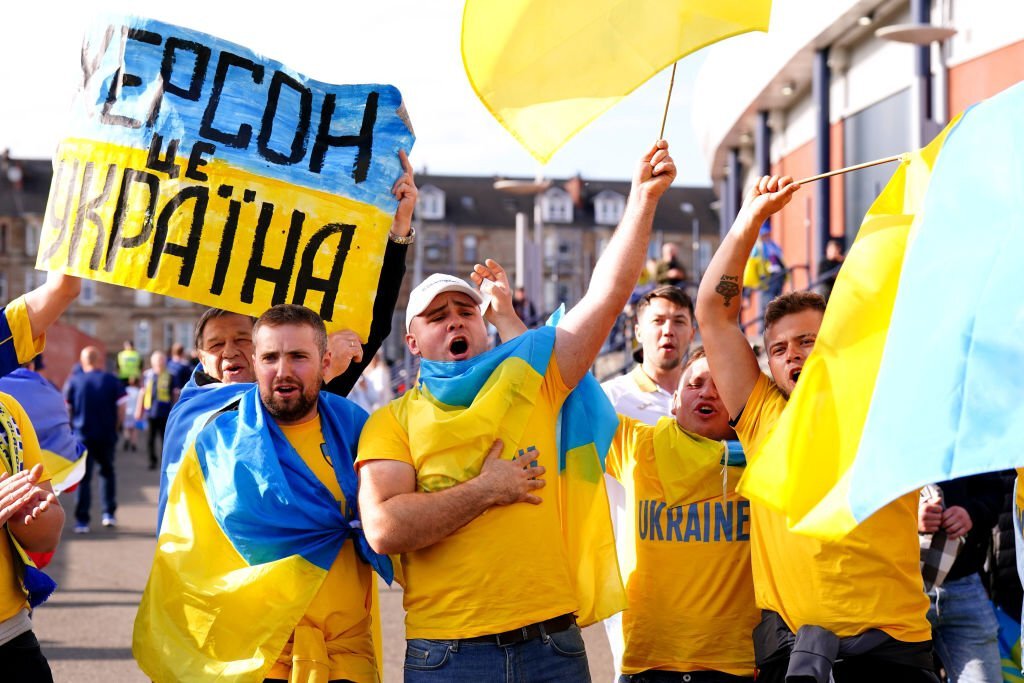 Синьо-жовтий Глазго. Неймовірна атмосфера в Шотландії перед історичним матчем збірної