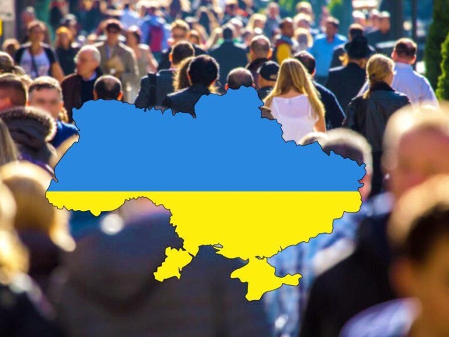 За кілька місяців постаріли на 10 років. Як війна вплине на тривалість життя українців