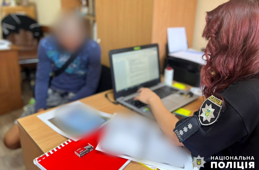 В Одесі 16-річний хлопець вистрілив у безпритульного собаку