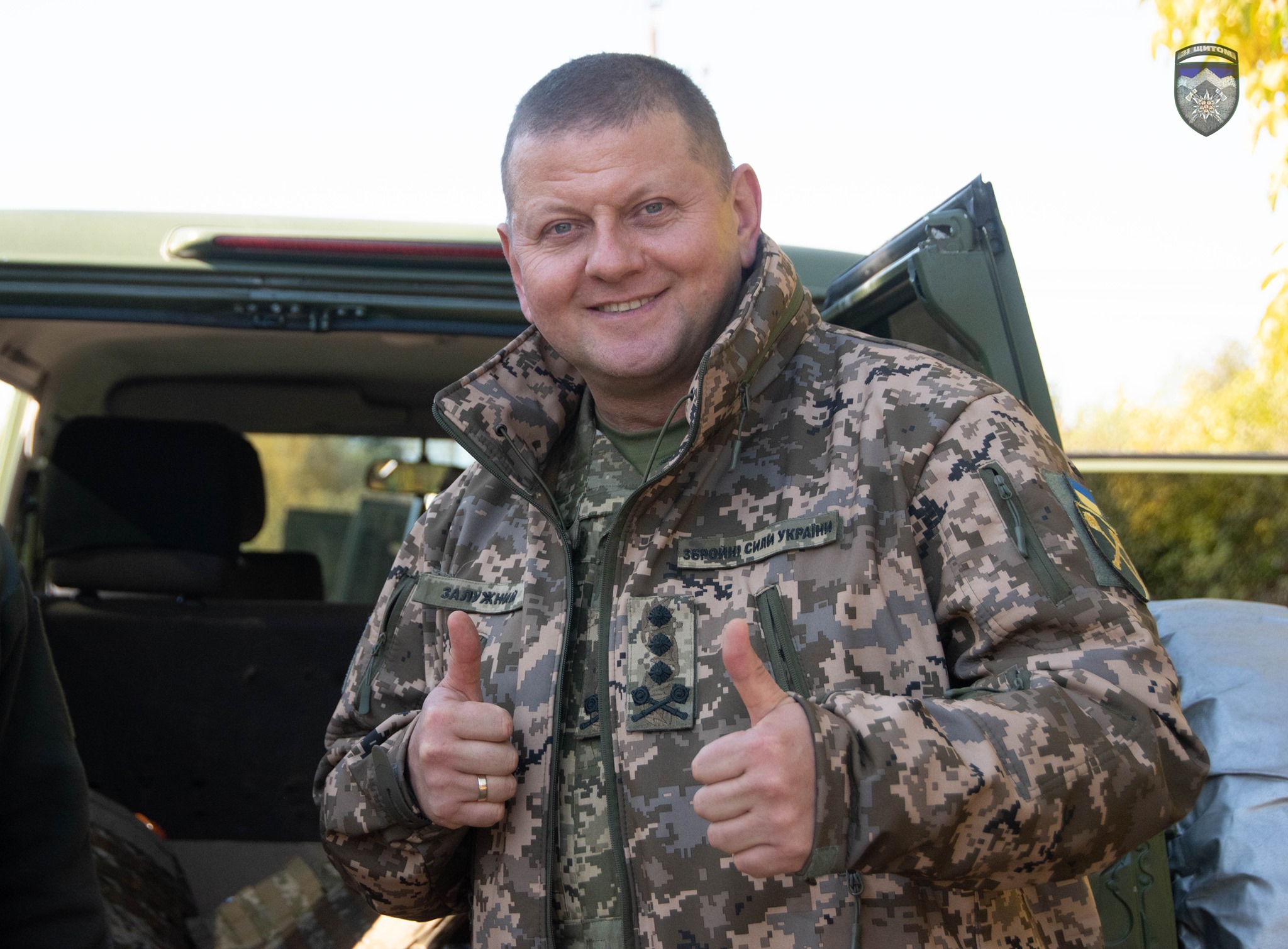 Головнокомандувач Залужний показав, як ЗСУ знищили два російські катери