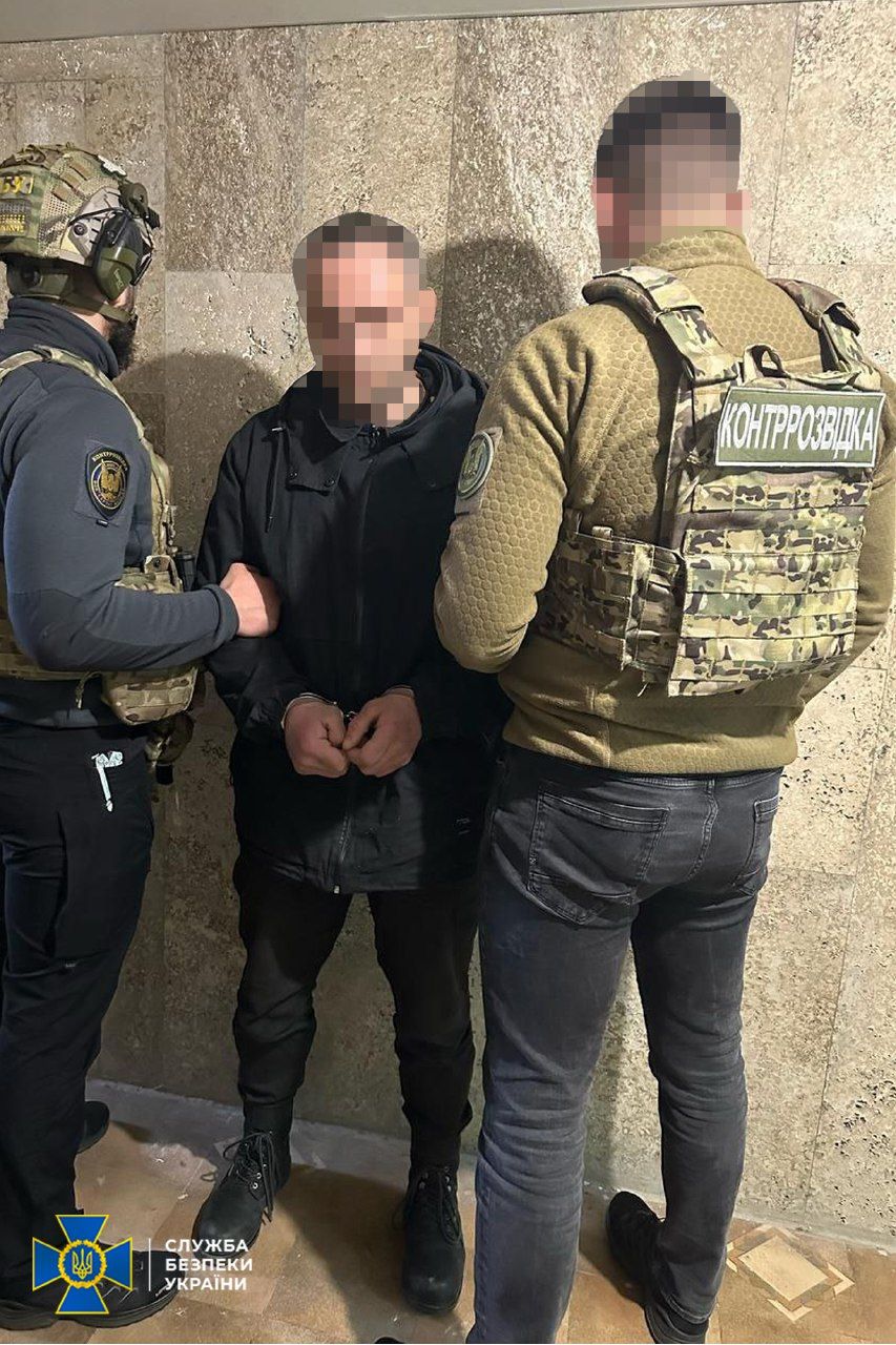 У Чернігові російський агент намагався підпалити ТЦК
