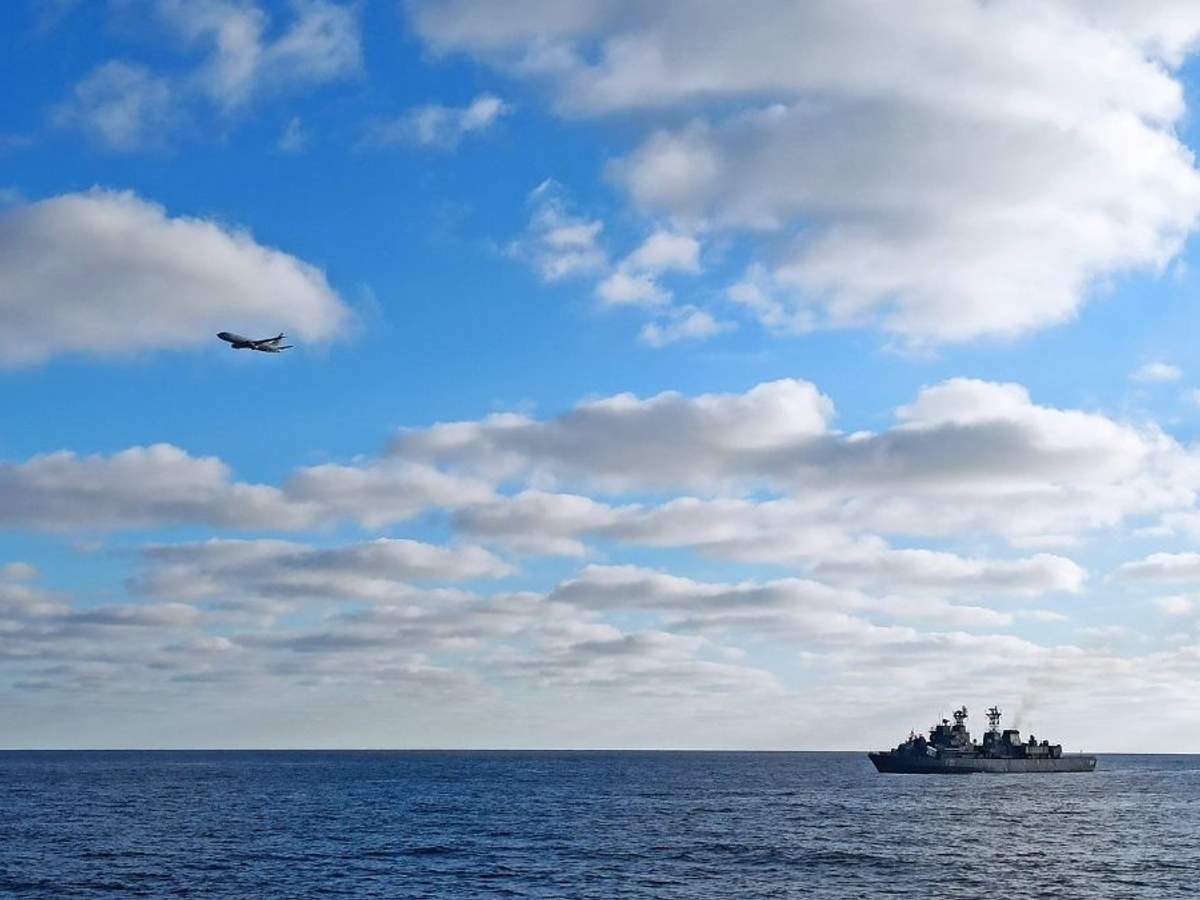 У Чорному морі перекинувся човен. Двоє людей загинуло