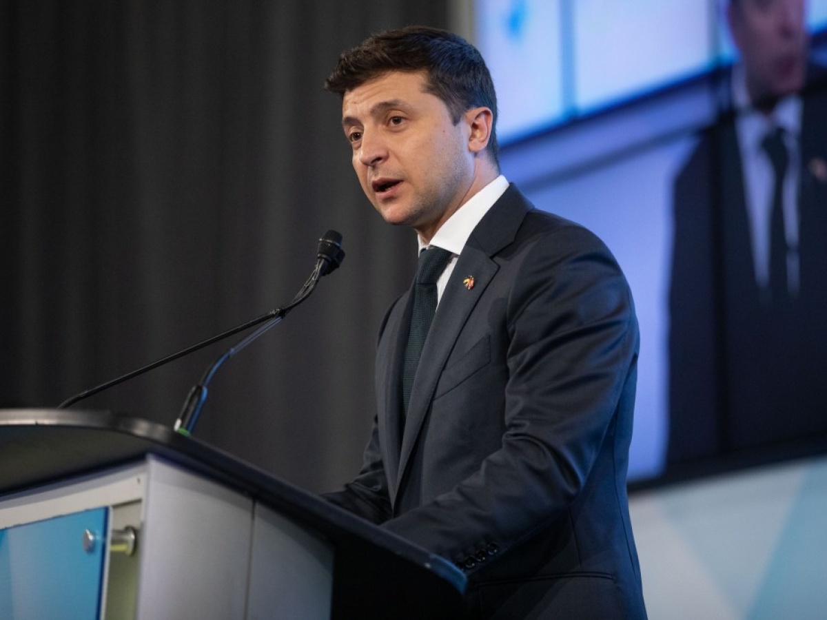 Зеленський летить у Мюнхен. Байден назвав таке рішення «не наймудрішим»