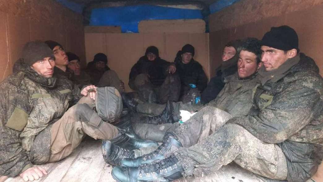 Військові РФ масово дезертирують, бояться прямих бойових зіткнень із ЗСУ - ГУР